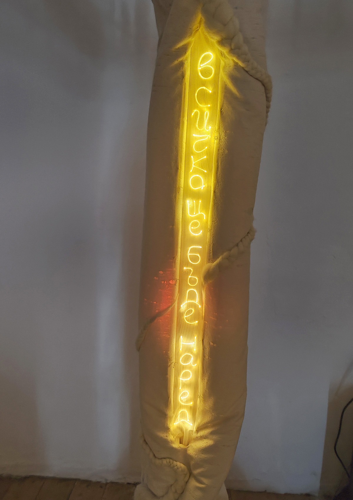 https://nishkacollective.com/wp-content/uploads/2025/09/Proshepnah_gallery_07.jpg